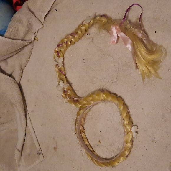 Costumes - Picture 12 of 15